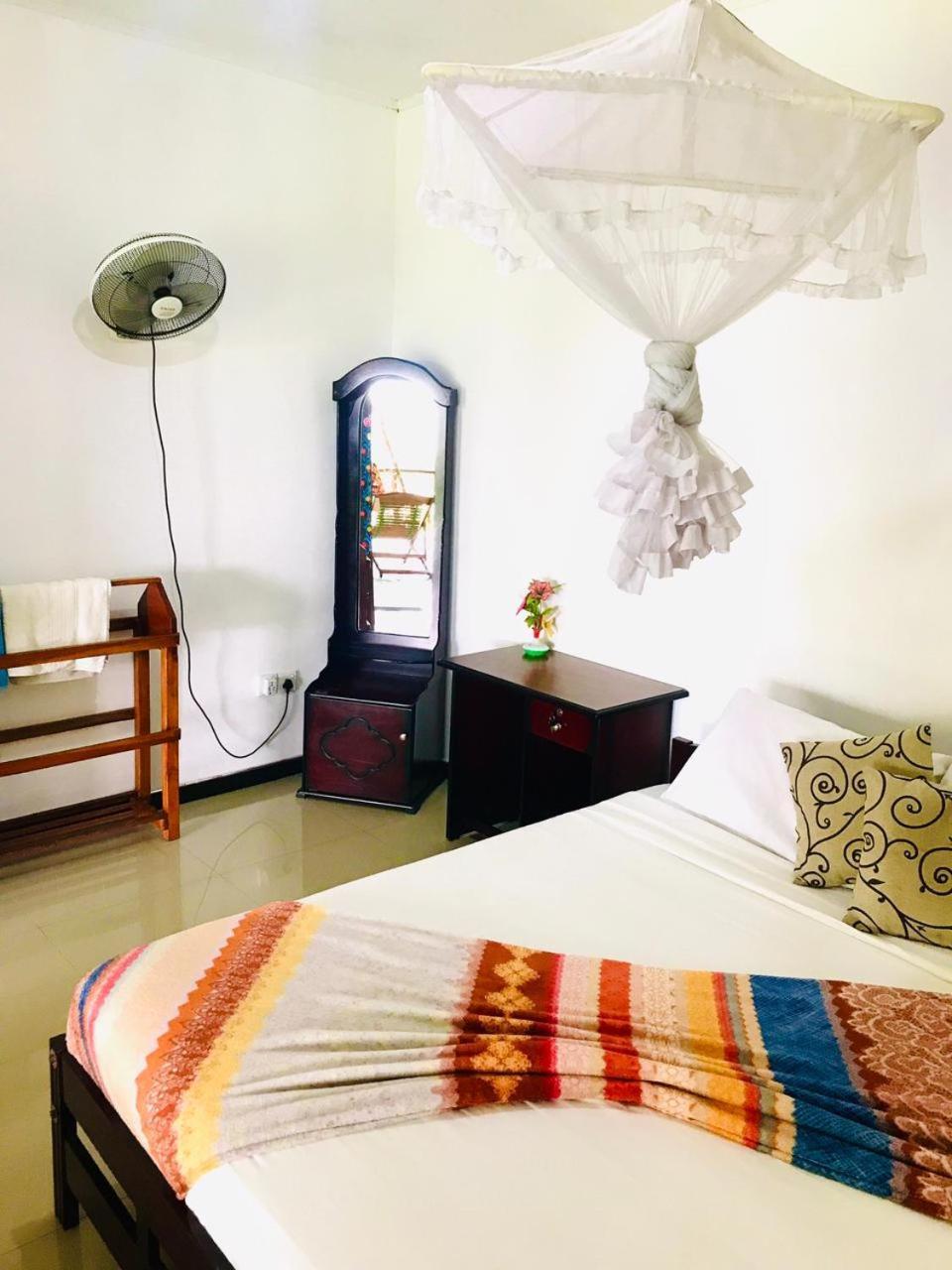 אלה Nice View Guest House & Restaurant מראה חיצוני תמונה